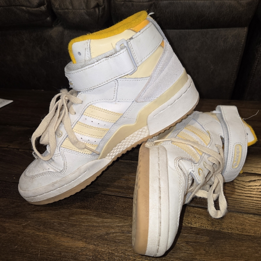 Adidas Forum 84 High Worn Yellow Men's Athletic Shoes  Size 7 Pre-owned